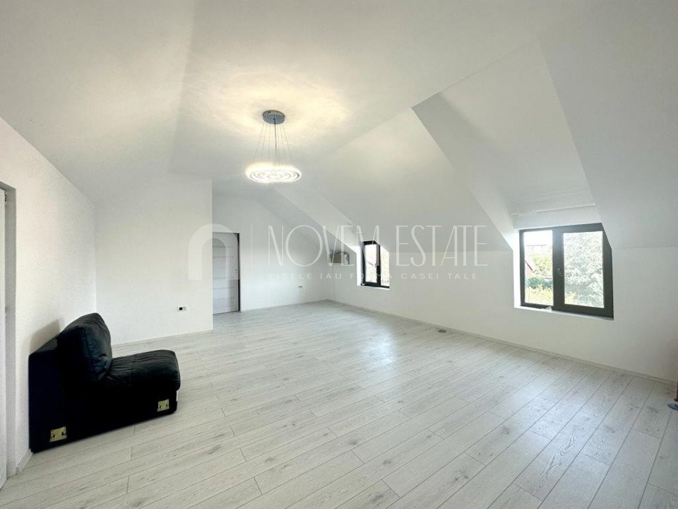 Casa P+M, 7 camere, teren 570 mp, zona Ovidiu central