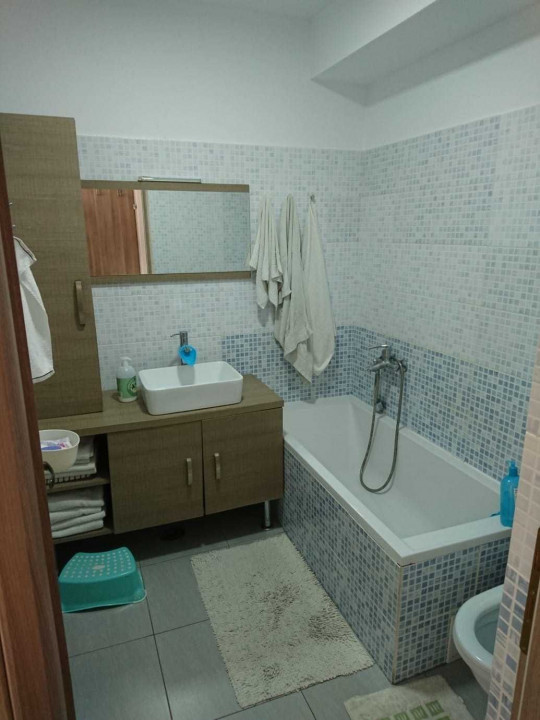 Apartament 3 camere, Kamsas