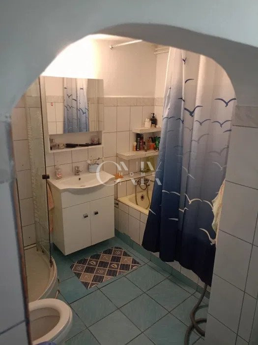 Casa Viile Noi,  6 camere, 579 mp