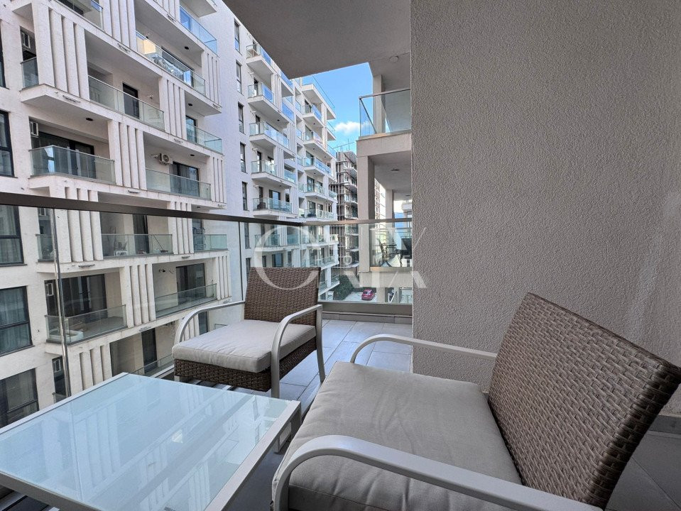 Apartament cu piscină și parcare privată – Quinss Residence, Mamaia Nord 