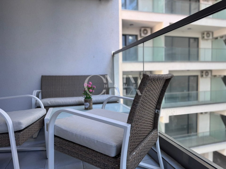 Apartament cu piscină și parcare privată – Quinss Residence, Mamaia Nord 