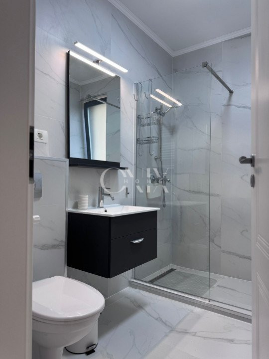Apartament cu piscină și parcare privată – Quinss Residence, Mamaia Nord 