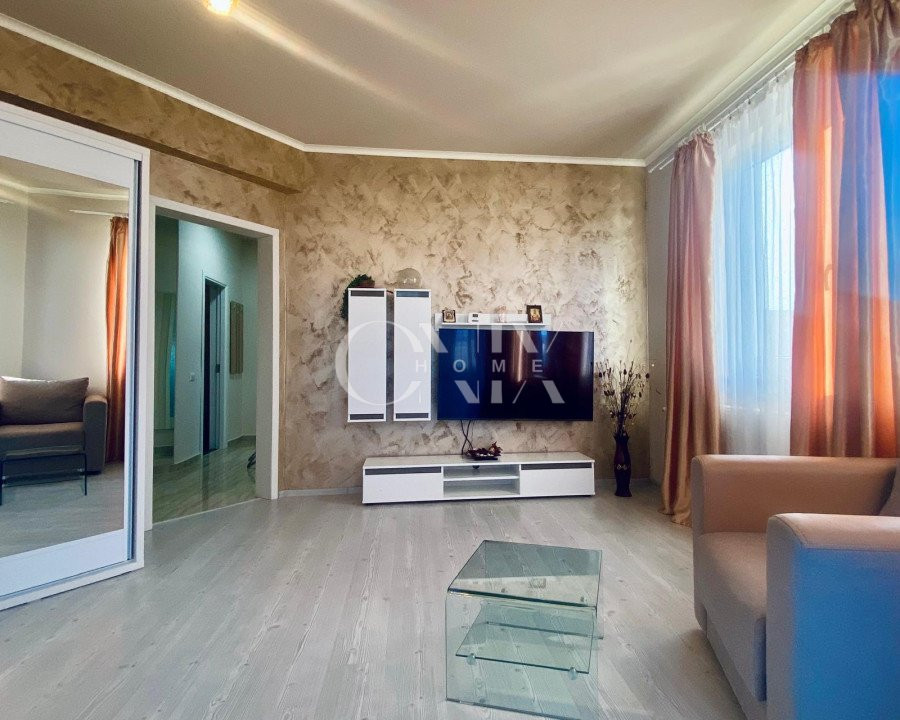 Apartament de închiriat în regim hotelier – zona Hanul cu Pește 