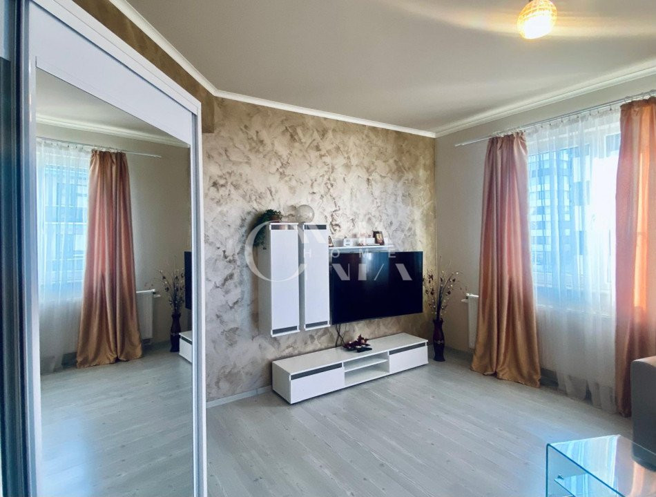 Apartament de închiriat în regim hotelier – zona Hanul cu Pește 