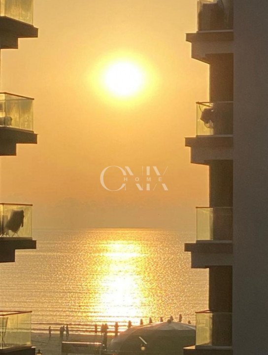Apartament cu 2 camere – Vedere la mare & decor de poveste pentru fetițe!
