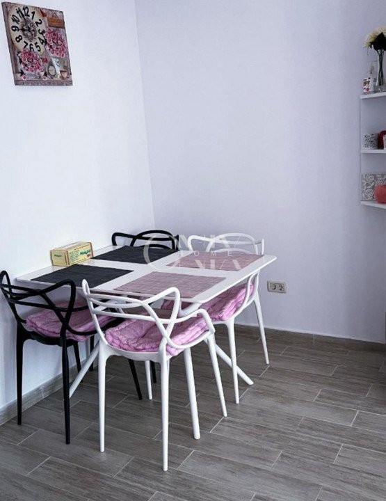 Apartament cu 2 camere – Vedere la mare & decor de poveste pentru fetițe!