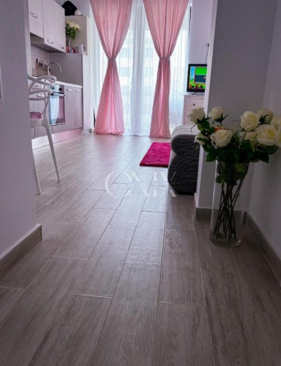 Apartament cu 2 camere – Vedere la mare & decor de poveste pentru fetițe!