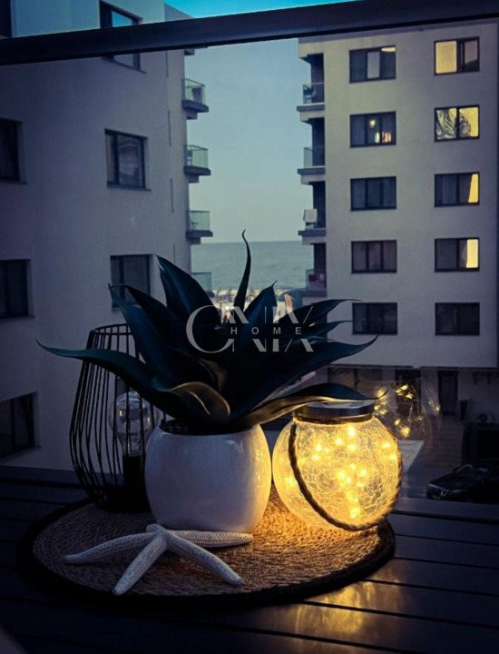 Apartament cu 2 camere – Vedere la mare & decor de poveste pentru fetițe!