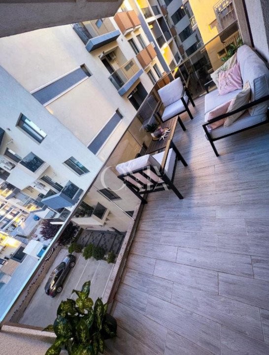 Apartament cu 2 camere – Vedere la mare & decor de poveste pentru fetițe!