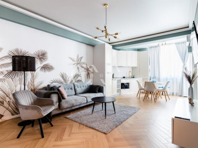 Apartament superb de vanzare, Mamaia Sat, Building Stefan Resort