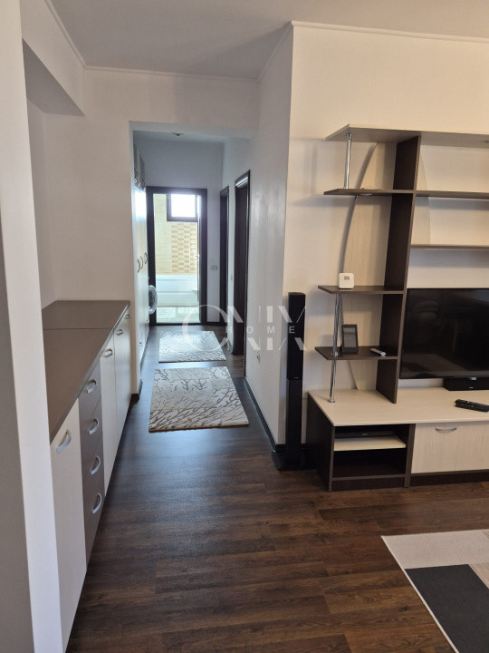 Tomis plus  3 camere si loc de parcare subteran inchis