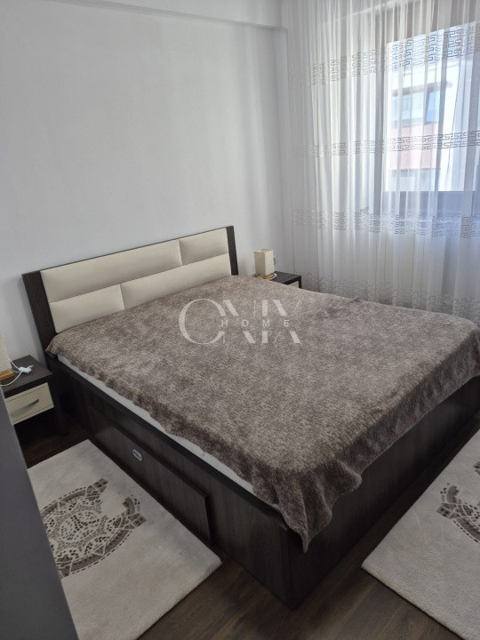 Tomis plus  3 camere si loc de parcare subteran inchis