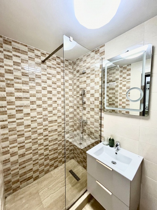 Apartament 3 camere 64 mp | 2 băi | 60 m până la plajă | Mamaia Nord