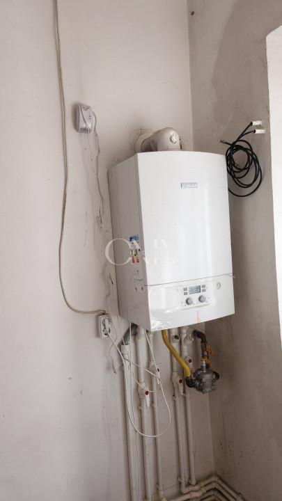 Casa 2 camere, garaj,Medeea, teren 370 mp, deschidere 14 ml