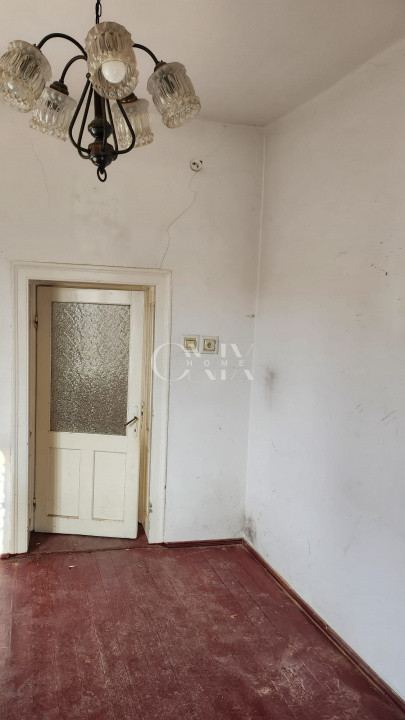 Casa 2 camere, garaj,Medeea, teren 370 mp, deschidere 14 ml