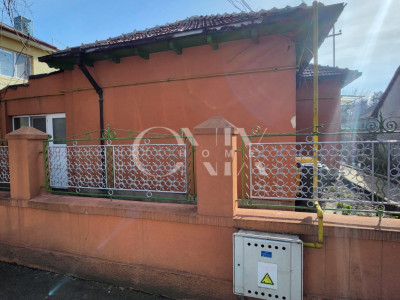 Casa 2 camere, garaj,Medeea, teren 370 mp, deschidere 14 ml