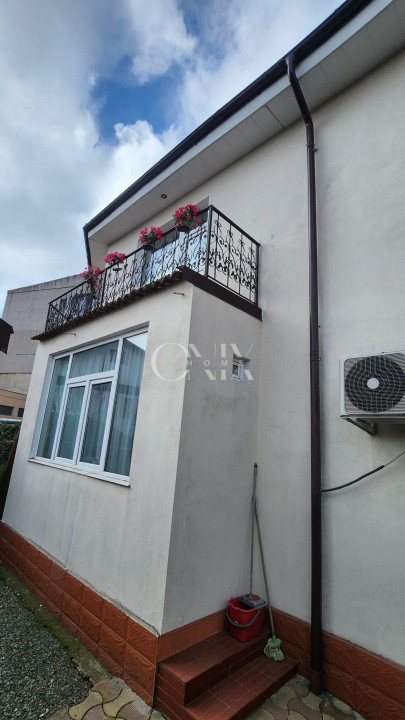 Vila P+ 1 ,Zona Medeea spre Cet , teren 360 mp