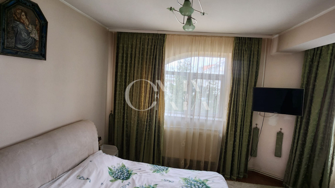 Vila P+ 1 ,Zona Medeea spre Cet , teren 360 mp