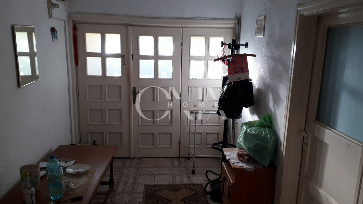 Casa batraneasca, zona Cet, 3 camere , 431 mp teren