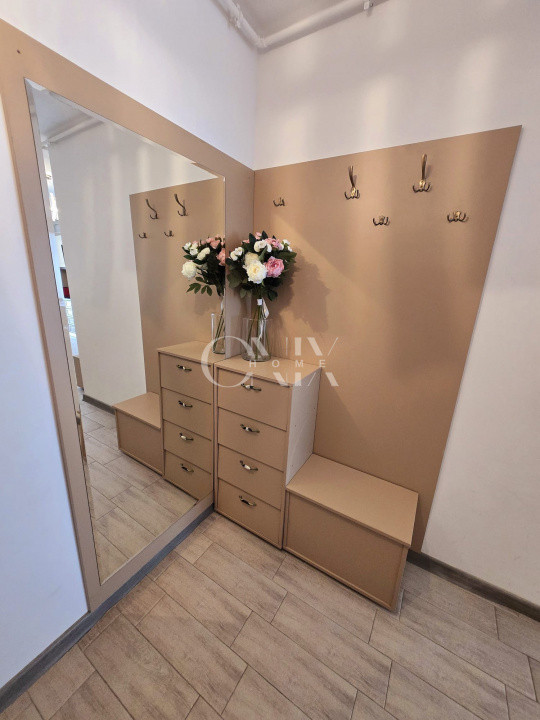 Locuința perfectă: 3 camere mobilate, cu vedere frontală superbă