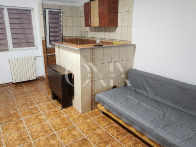 Garsoniera de inchiriat, Tomis 3