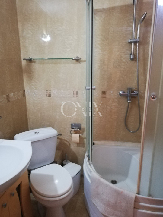 Apartament la vila, 3 camere semidecomandate