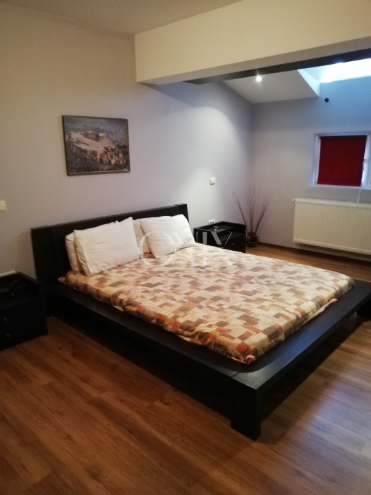 Apartament la vila, 3 camere semidecomandate