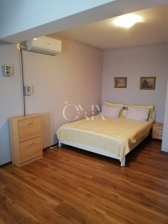 Apartament la vila, 3 camere semidecomandate