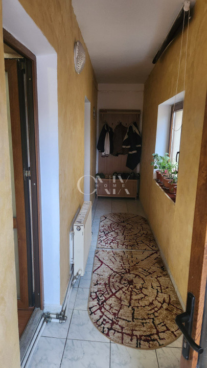  Casa 3 camere,  zona Coiciu