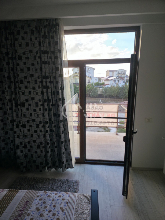 Vilă spațioasă în Mamaia Nord, aproape de plajă, curte mare & 2 terase