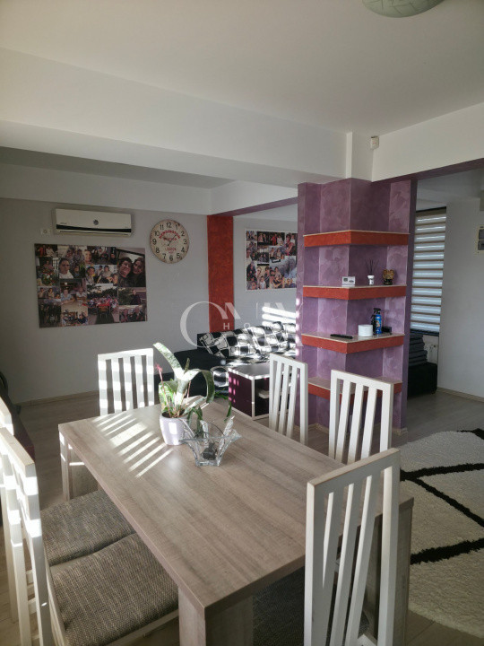 Vilă spațioasă în Mamaia Nord, aproape de plajă, curte mare & 2 terase