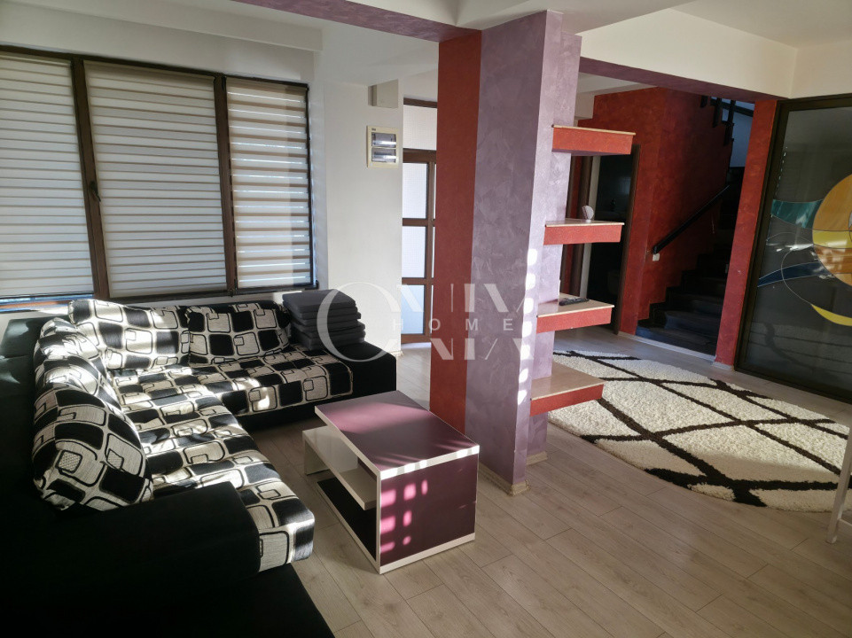 Vilă spațioasă în Mamaia Nord, aproape de plajă, curte mare & 2 terase