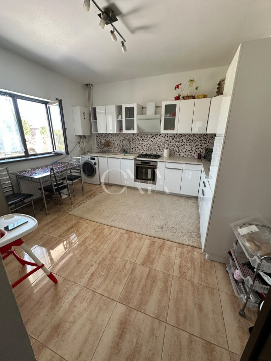 Vila modern , 5 dormitoare, P+1 zona Medeea